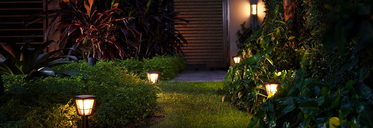 Smarte Gartenbeleuchtung für deinen Garten kaufen | tink