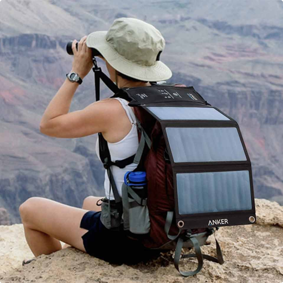 Anker mobiles Solarpanel an Rucksack